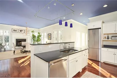 2242 Rock Creek N, Akron, OH 44333 - Photo 13