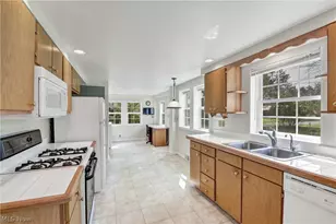33015 Detroit Rd, Avon, OH 44011 - Photo 11