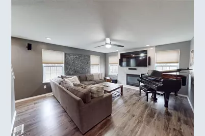 361 S Firestone Boulevard, Akron, OH 44301 - Photo 5