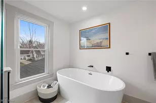 353 S Prospect St, Medina, OH 44256 - Photo 13