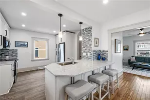 353 S Prospect St, Medina, OH 44256 - Photo 5