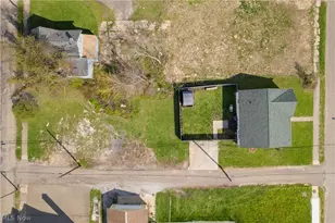 1415 2nd St NE, Canton, OH 44704 - Photo 3