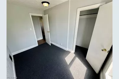 1217 Shriver Avenue NE, Canton, OH 44705 - Photo 17
