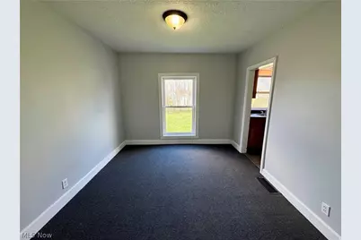 1217 Shriver Avenue NE, Canton, OH 44705 - Photo 9