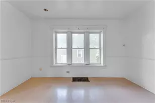 518 Sumner St, Akron, OH 44304 - Photo 11