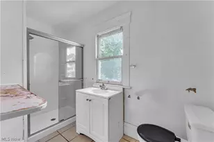 518 Sumner St, Akron, OH 44304 - Photo 17