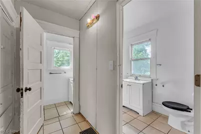 518 Sumner Street, Akron, OH 44304 - Photo 15
