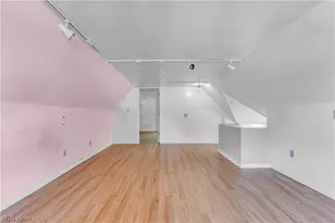 518 Sumner St, Akron, OH 44304 - Photo 29
