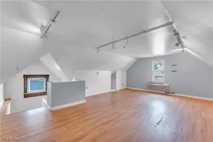 518 Sumner St, Akron, OH 44304 - Photo 25