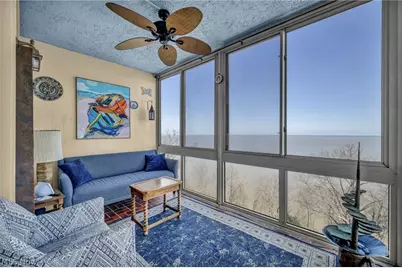 12520 Edgewater Drive #806, Oakwood, OH 44107 - Photo 15