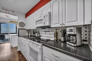 12520 Edgewater Dr, Oakwood, OH 44107 - Photo 21