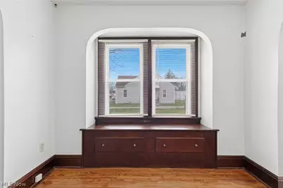 829 Indian Trail, Akron, OH 44314 - Photo 15