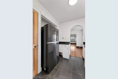 829 Indian Trail, Akron, OH 44314 - Photo 23