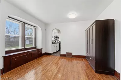 829 Indian Trail, Akron, OH 44314 - Photo 13