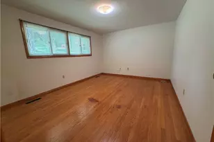 3 Woodland Dr, Vienna, WV 26105 - Photo 11