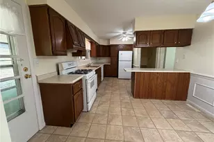 3 Woodland Dr, Vienna, WV 26105 - Photo 3