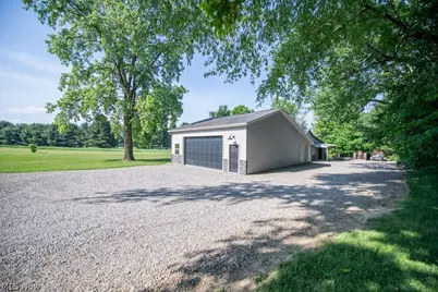 8334 Bailey Road NE, Mineral City, OH 44656 - Photo 9