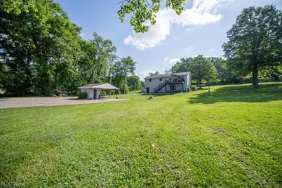 8334 Bailey Road NE, Mineral City, OH 44656 - Photo 5