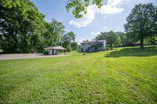8334 Bailey Rd NE, Mineral City, OH 44656 - Photo 5