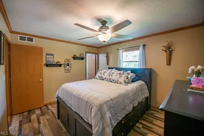 8334 Bailey Road NE, Mineral City, OH 44656 - Photo 27