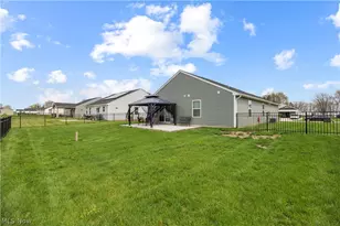 639 Apple Rdg Dr, Elyria, OH 44035 - Photo 31
