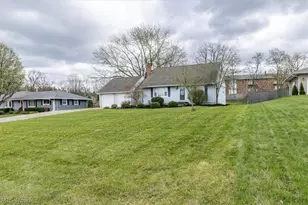 1211 Manitoulin Pike, Brunswick, OH 44212 - Photo 31
