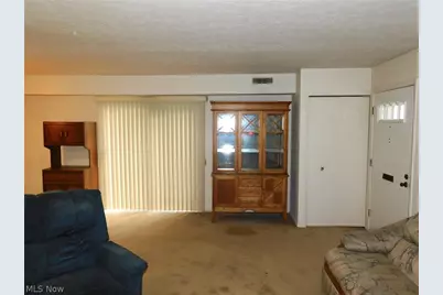 8027 Independence Drive, Mentor, OH 44060 - Photo 3