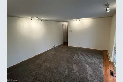 1800 Amarillo Street NW, North Canton, OH 44720 - Photo 17