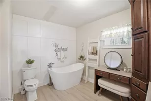 8 Poplar Dr, Vienna, WV 26105 - Photo 35