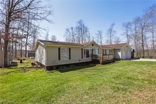 4502 Clover Rd, Cumberland, OH 43732 - Photo 3