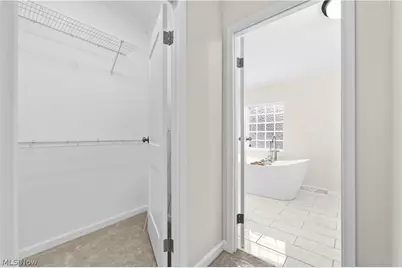 2806 Pomatan Avenue, Akron, OH 44312 - Photo 25