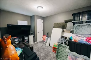 391 S 10th St, Coshocton, OH 43812 - Photo 15