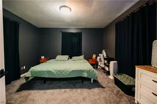 391 S 10th St, Coshocton, OH 43812 - Photo 13