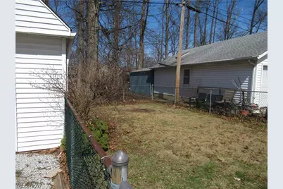 29107 Fuller Avenue, Wickliffe, OH 44092 - Photo 5