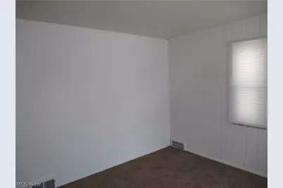 29107 Fuller Avenue, Wickliffe, OH 44092 - Photo 7