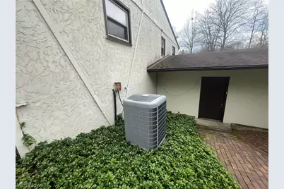 4874 Logan Way, Hubbard, OH 44425 - Photo 33