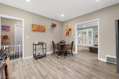 318 Pioneer Street, Akron, OH 44305 - Photo 17