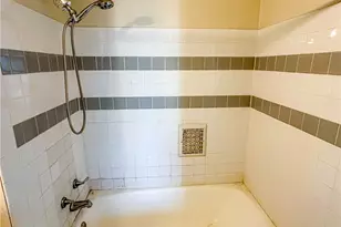 18104 Landseer Rd, Loveland, OH 44119 - Photo 21