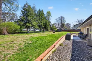 7439 Rockingham Rd, Mentor, OH 44060 - Photo 15