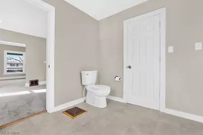 941 Carnegie Avenue, Akron, OH 44314 - Photo 17