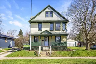 941 Carnegie Ave, Akron, OH 44314 - Photo 1