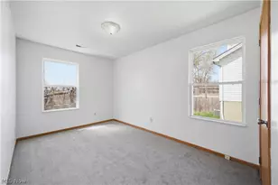 127 Blackburn St, Campbell, OH 44405 - Photo 15