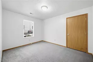 127 Blackburn St, Campbell, OH 44405 - Photo 19