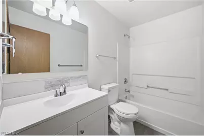 127 Blackburn Street, Campbell, OH 44405 - Photo 11