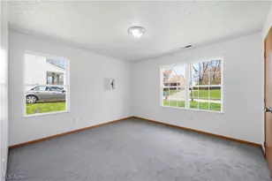 127 Blackburn St, Campbell, OH 44405 - Photo 13