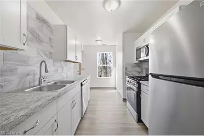 127 Blackburn Street, Campbell, OH 44405 - Photo 9