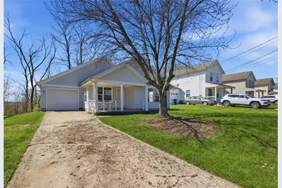 127 Blackburn Street, Campbell, OH 44405 - Photo 1