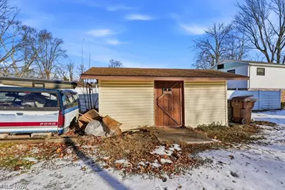 448 Fritsch Avenue, Akron, OH 44312 - Photo 3