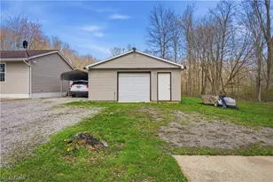 2003 Mahoning Rd, Deerfield, OH 44411 - Photo 23