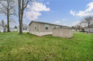 863 Peru Olena Rd E, Norwalk, OH 44857 - Photo 5